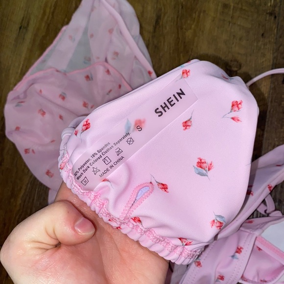 super cute bikini ! never worn ! - Picture 3 of 4